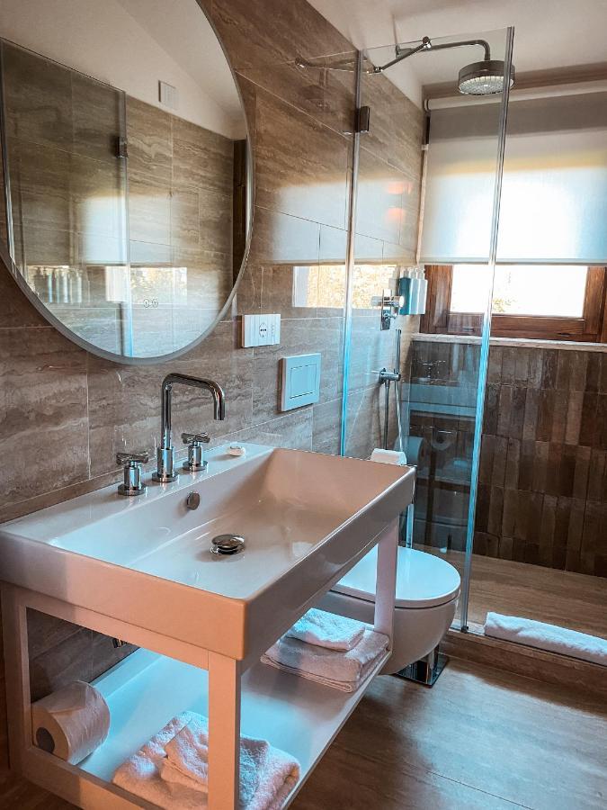 Two-Bedroom Suite,1619820796:JPEG